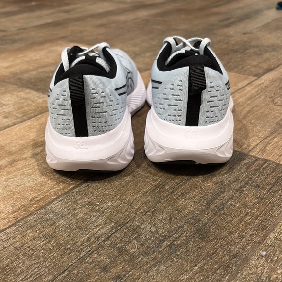 Men's ASICS Ice Blue Running Shoes - Picture 6 of 11